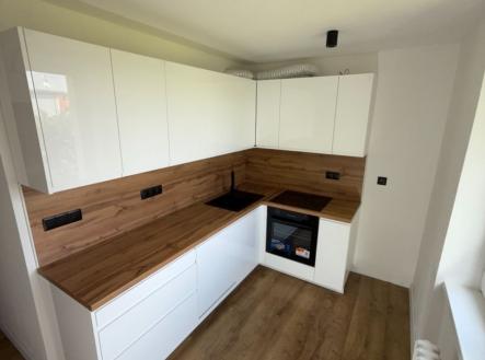 Prodej bytu, 3+1, 67 m² obrázek
