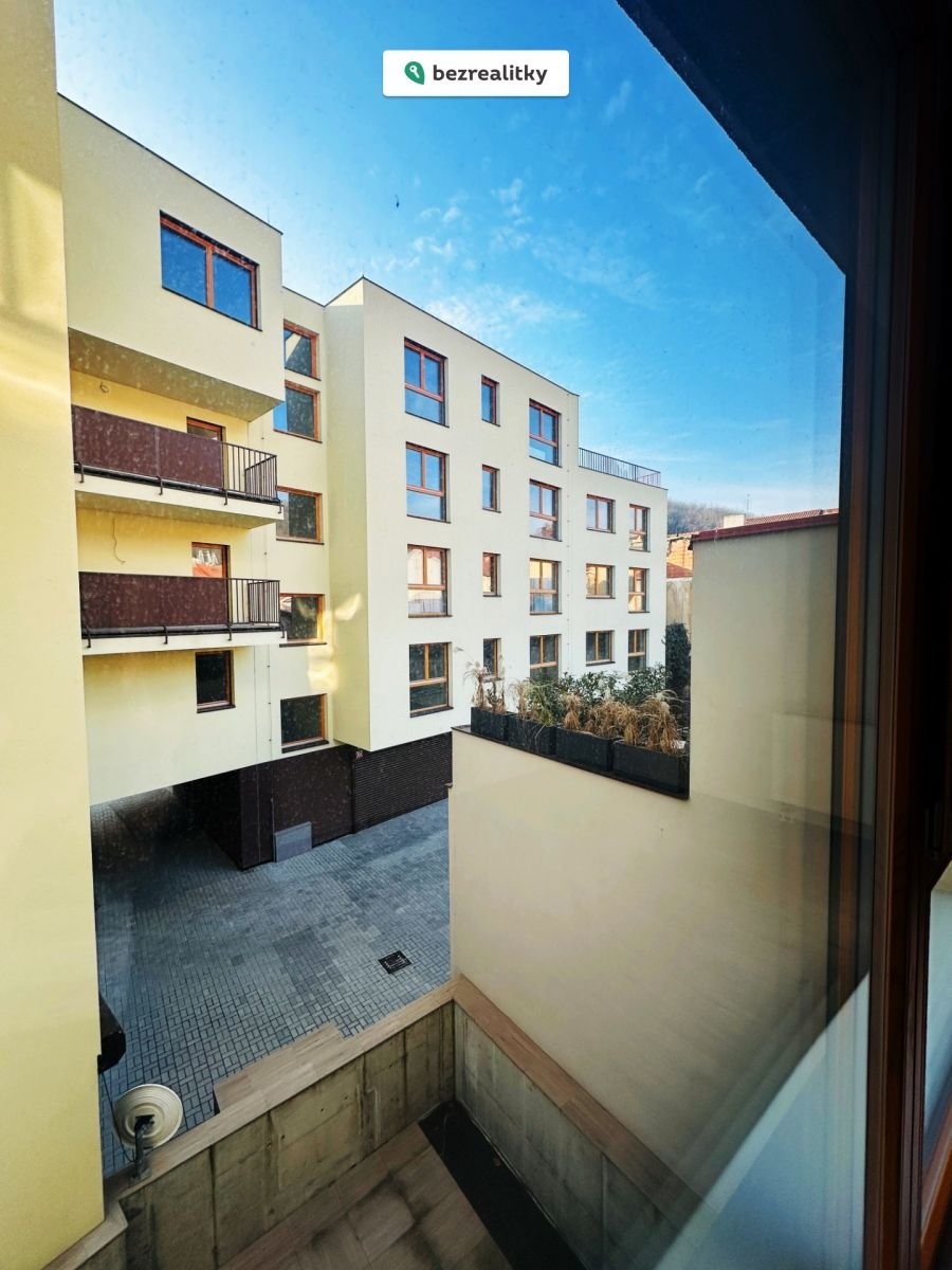 1749458925-zozepsoery-2fcd3e51-8470-44a2-92f7-1673d87f8799