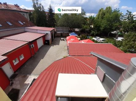 1750071519-cshmxsbgnd-20200625-145307-281-29 | Prodej - dům/vila, 700 m²