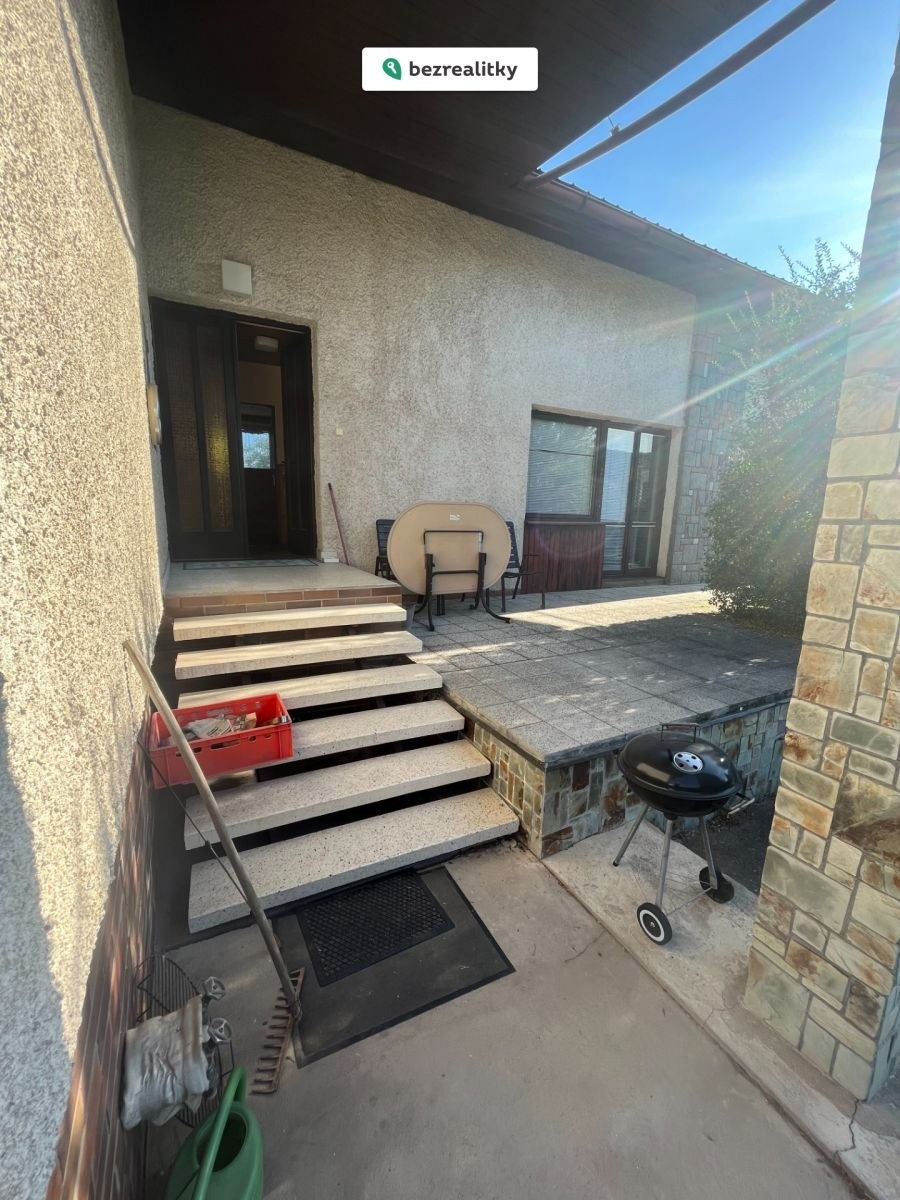 1756394126-ktnnbrxazj-img-0525