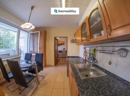 1756414058-ghcjxazhsf-b1 | Prodej bytu, 3+1, 71 m²