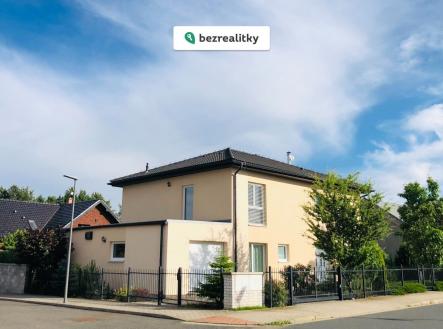 1756720421-xsfydcphjc-for-posting-1 | Prodej - dům/vila, 274 m²