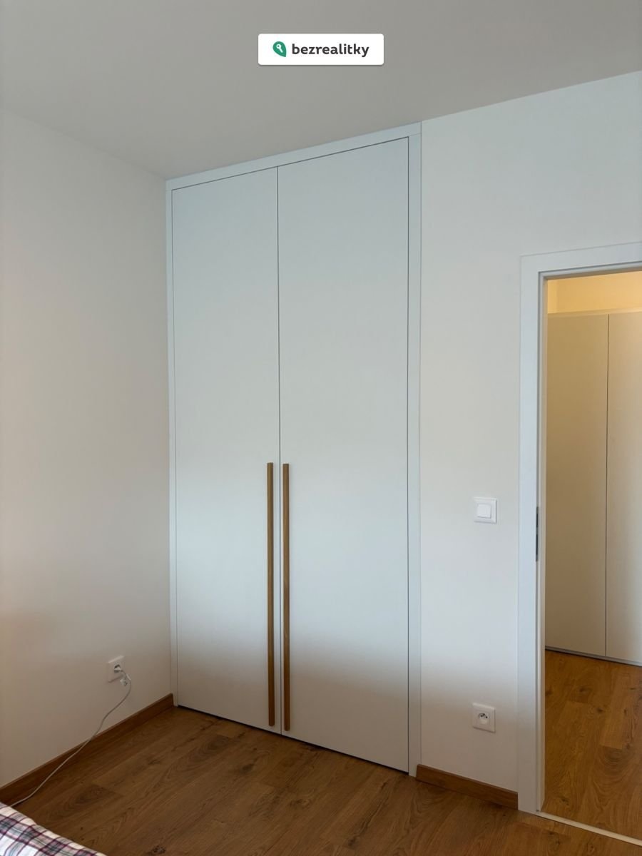 1756725807-cfmjjbycil-img-8816