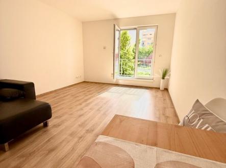 1757537242-esenpdieuj-img-9326 | Prodej bytu, 1+kk, 35 m²