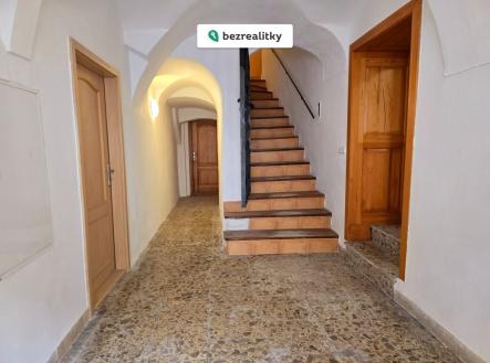 1756918563-wffrupqgut-20250324-114752 | Prodej - dům/vila, 362 m²