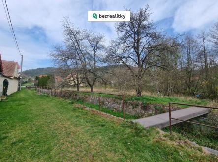 Prodej - pozemek pro bydlení, 713 m²