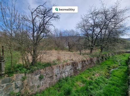 1756994254-bfgkfnaqzx-20250413-111616 | Prodej - pozemek pro bydlení, 713 m²