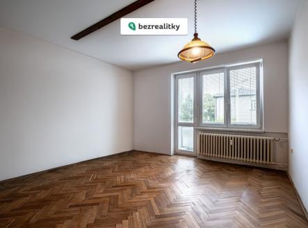 1756998673-ebjnrpdjxy-p1743446 | Prodej bytu, 4+1, 79 m²