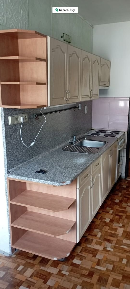 1758274303-btkjypxojp-1-photo-2025-08-31-13-44-33