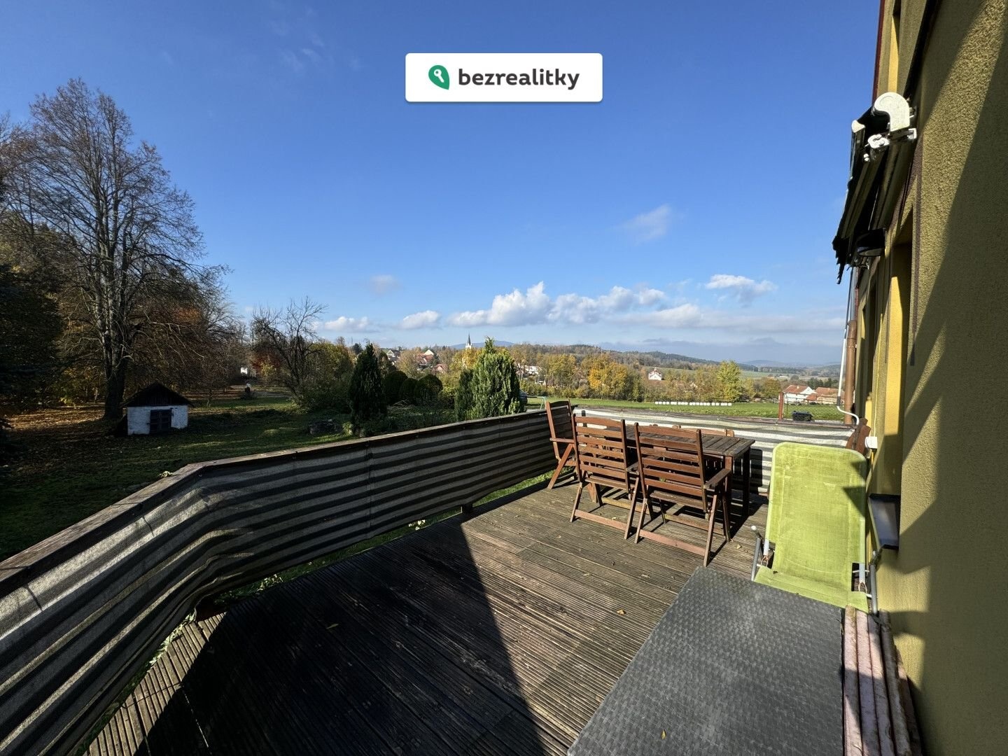 1758533100-10f11dc5-2ac4-47dd-92d9-a7472937a6b2