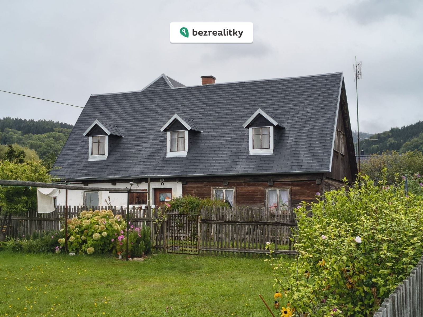 1758631756-epvbqegynj-photo-2025-09-12-15-31-45