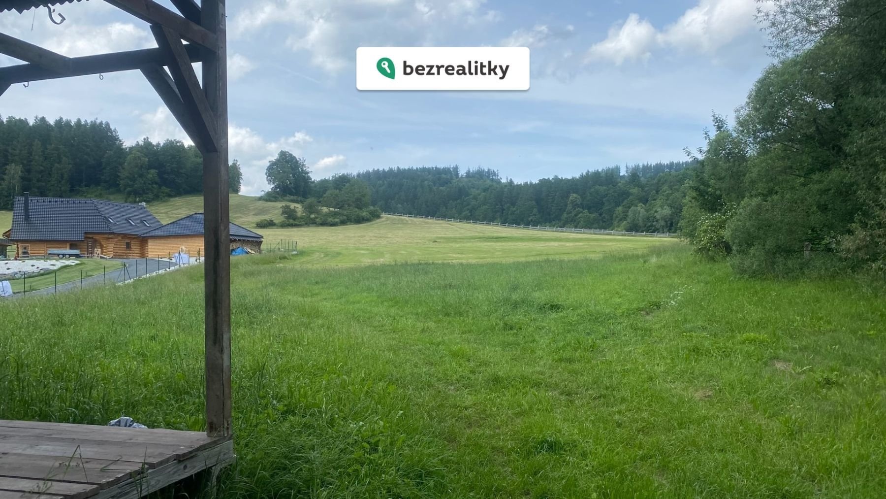 1758781892-hkygbdhdbk-img-6374