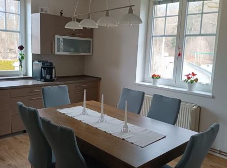 1759687400-kgzjaytxsy-702c3bad-e237-426b-8ec1-712094674c05 | Prodej bytu, 4+1, 110 m²