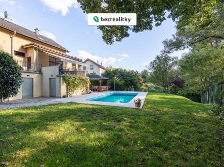 1759775945-yqkgiuvyzw-2 | Prodej - dům/vila, 204 m²