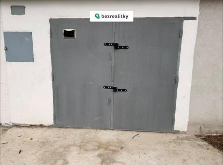 1760275618-qjdhtcedgw-1 | Prodej - malý objekt/garáž