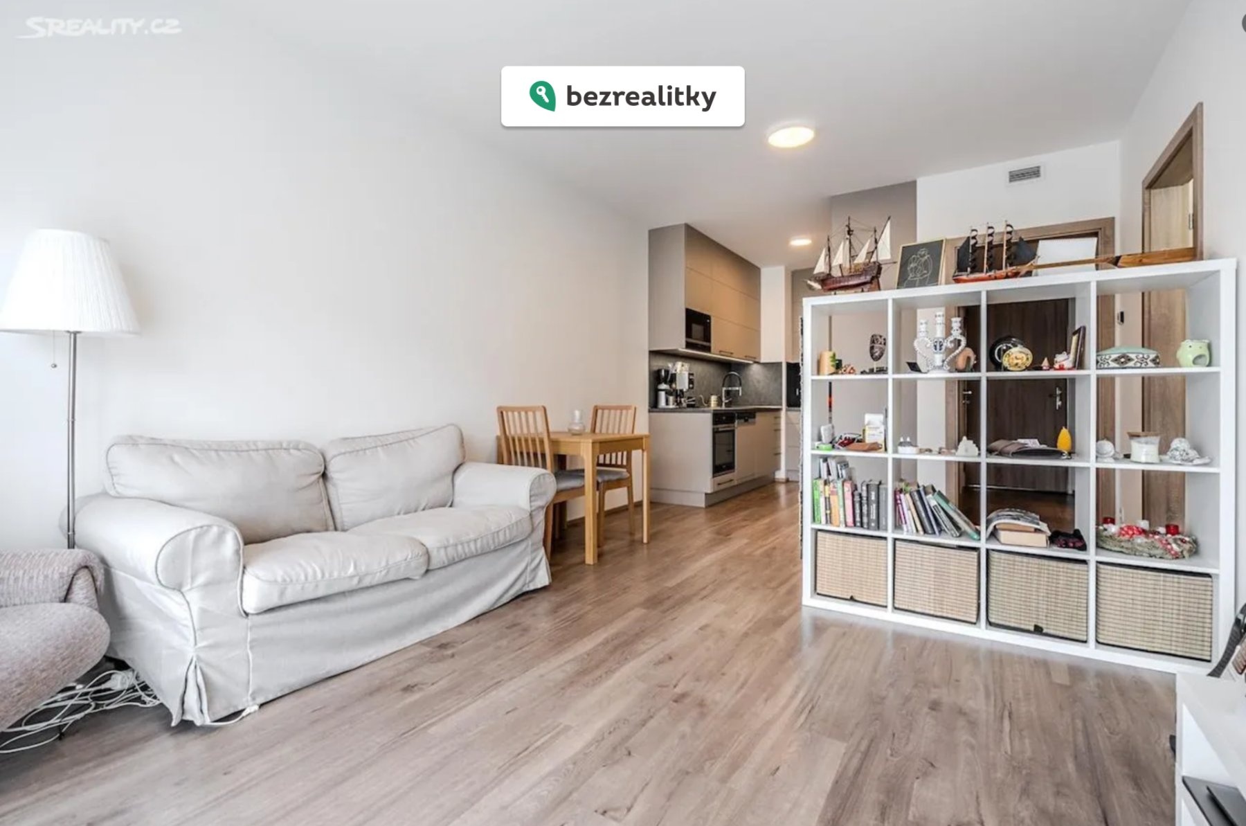 1760353989-rklxtzlcln-sn-c3-admek-obrazovky-2025-10-13-v-c2-a013-09-17