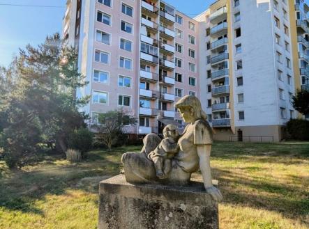 1760359071-xvblqeltbm-pxl-20250901-152644463-7e4 | Prodej bytu, 3+1, 74 m²