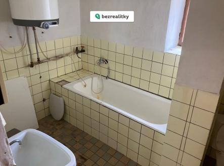 1760438266-pvbuwgwmdc-ew | Prodej - dům/vila, 85 m²