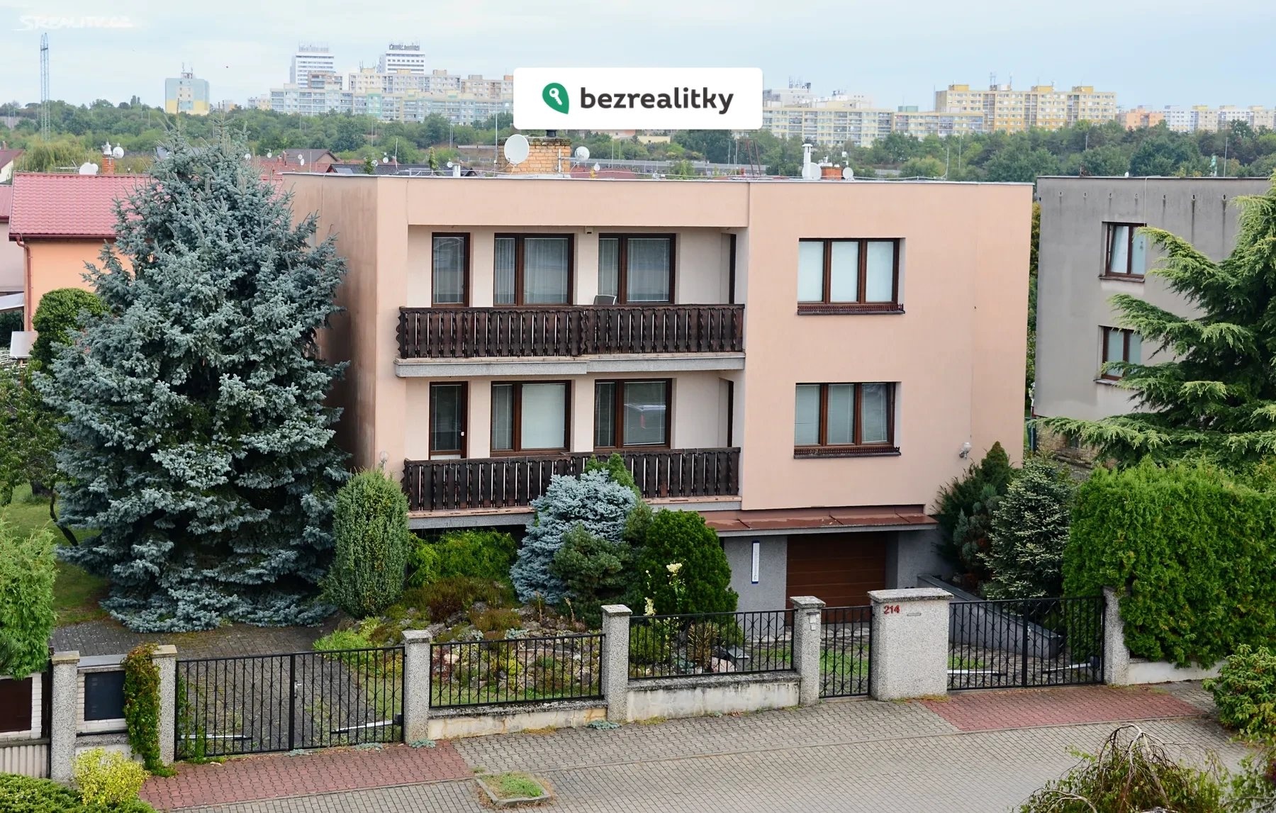 1760513437-xlrhfgulfu-1