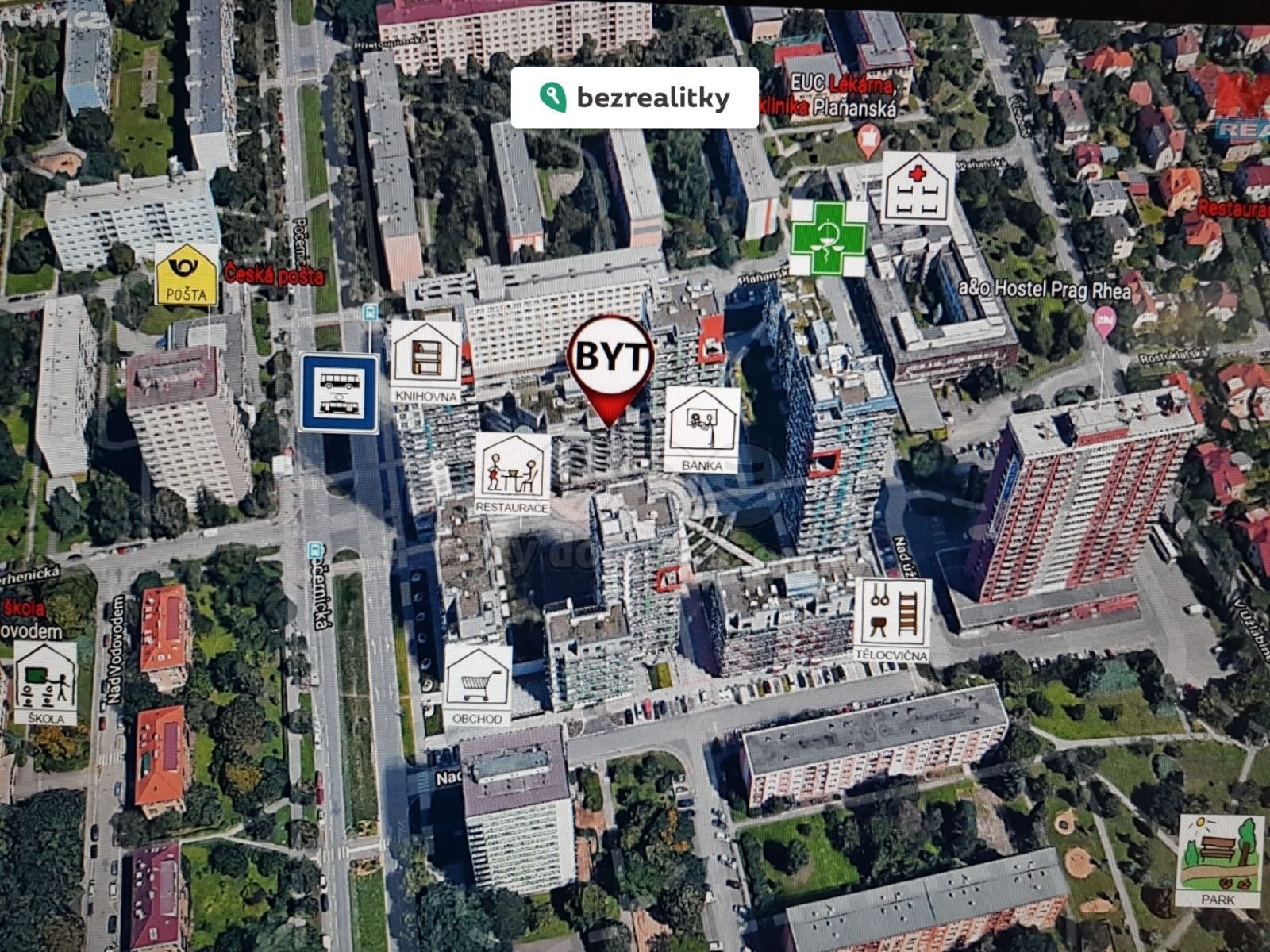 1760516852-gpjmzegygf-pohled-na-um-c3-adst-c4-9bn-c3-ad-v-lokalit-c4-9b-bytu