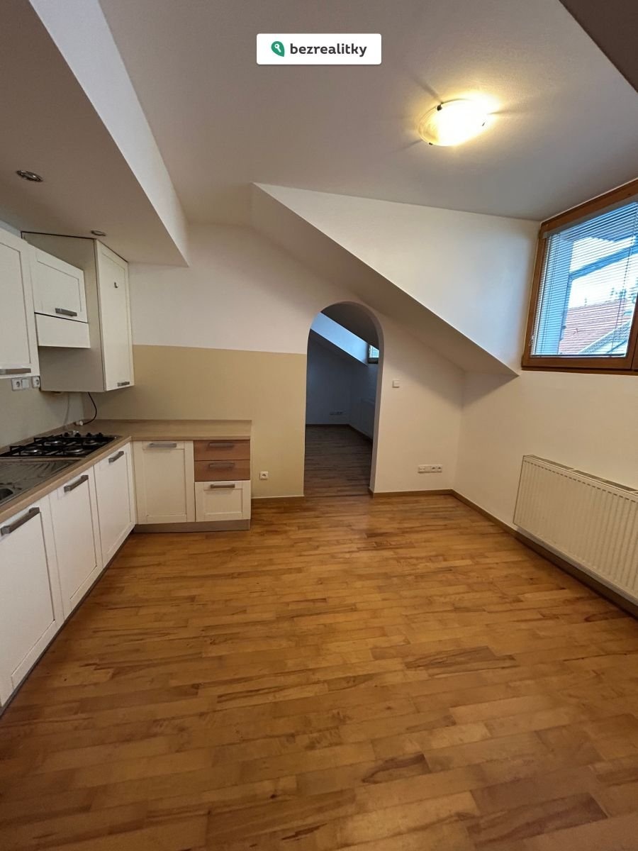 1760615753-xirfdumkzm-img-5246