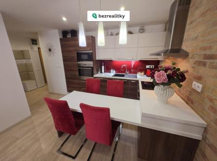 1760646630-kkdgoiwtbx-1-photo-2025-10-10-12-54-41 | Prodej bytu, 3+kk, 78 m²