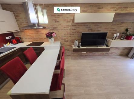 1760646636-dzgnzwseyv-3-photo-2025-10-10-12-54-41 | Prodej bytu, 3+kk, 78 m²