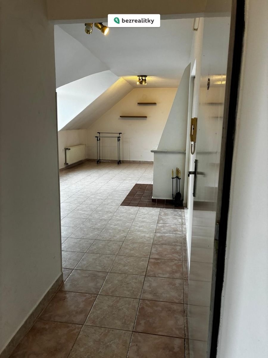 1760778530-yzcnelklhp-img-20251011-wa0010