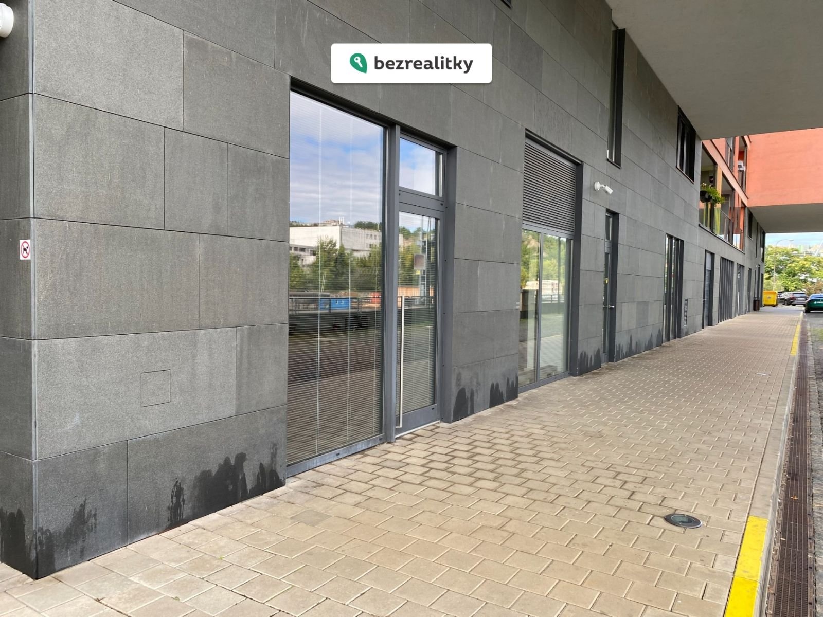 1761114172-zrpdyvqbkr-1