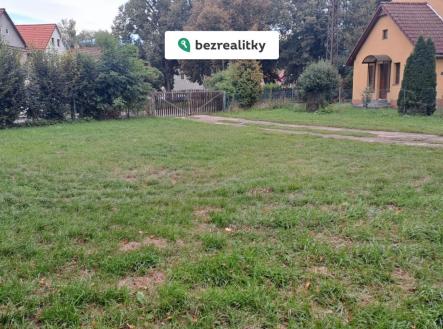 1761120975-dkfuopekvv-20250909-180124 | Prodej - pozemek pro bydlení, 706 m²