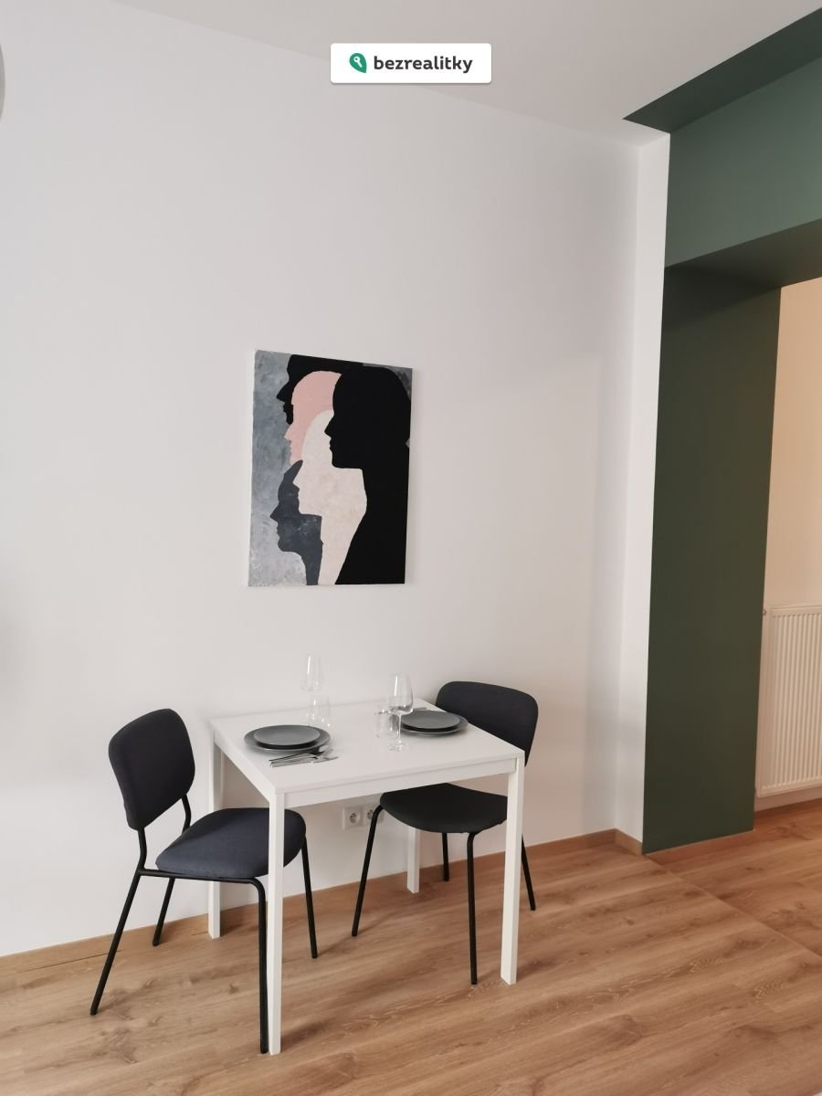 1761468439-pijhypmpnm-img-20200215-131018