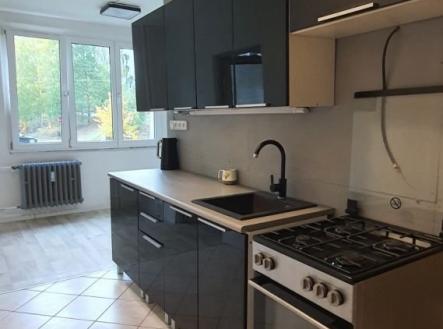 1760215588-nyalufdmbp-incollage-20251011-205539290 | Prodej bytu, 2+1, 63 m²