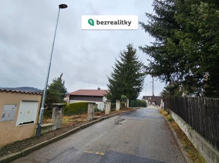 1761686111-grfwxlrczm-20250313-120859 | Prodej - pozemek pro bydlení, 522 m²