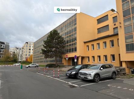 1761664845-oxwjgrejhr-img-8070 | Prodej - malý objekt/garáž