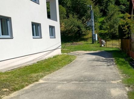 1762098596-rwjyskmqbx-img-20250811-144414990-hdr-5b1-5d | Prodej - dům/vila, 195 m²