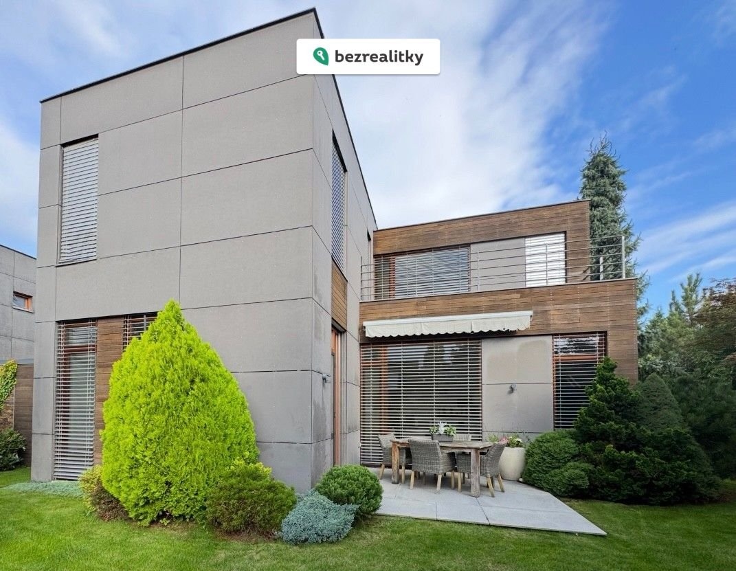 1762787132-uigfhbxozk-titul