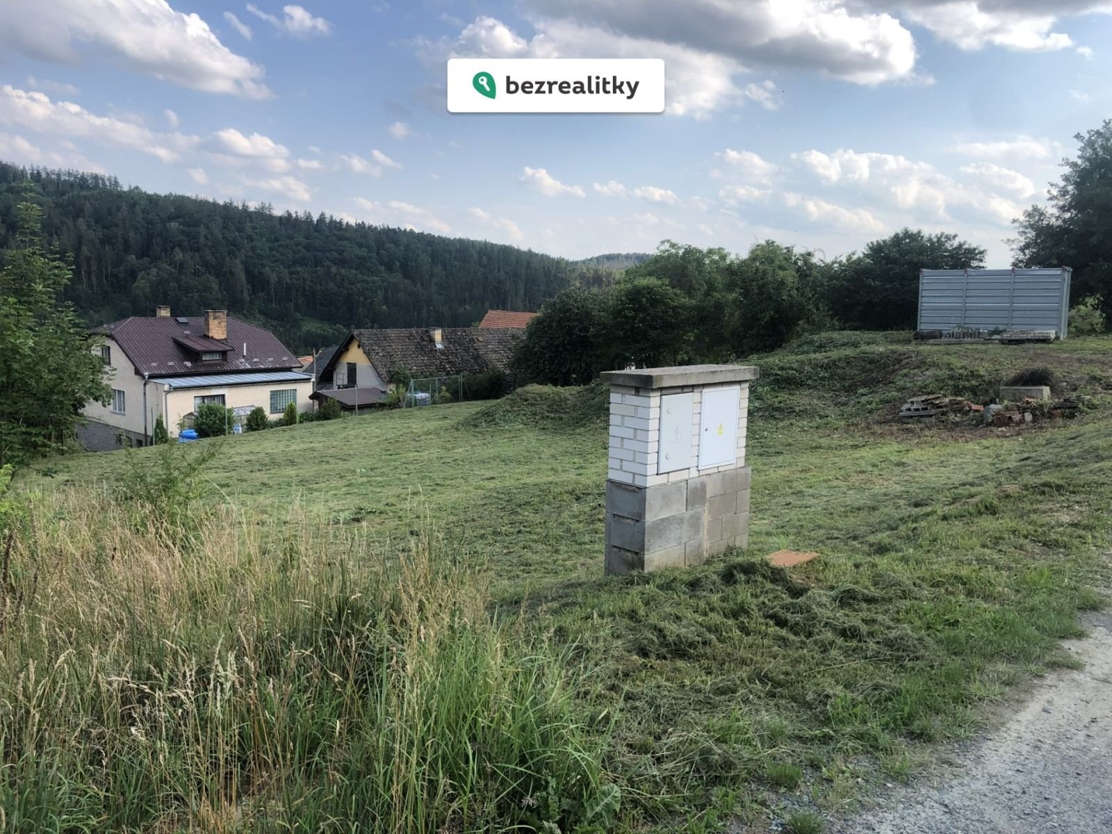 1762789565-aaqidqnuxi-1