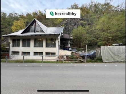 Prodej - komerční objekt, jiný, 254 m² obrázek