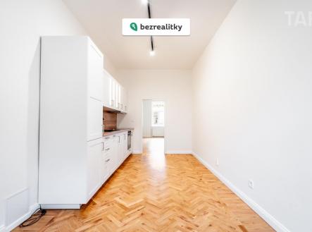 1763030796-khqglgsnld-plz-e2-80-9312-5 | Prodej bytu, 2+kk, 45 m²