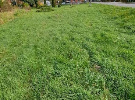 1763144439-jcpwixujmd-29ef8e45-73d4-4af5-a6a4-d34d43d28642 | Prodej - pozemek pro bydlení, 1 014 m²