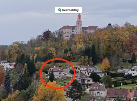 1763223679-eqmpkrrtny-1 | Prodej - dům/vila, 215 m²