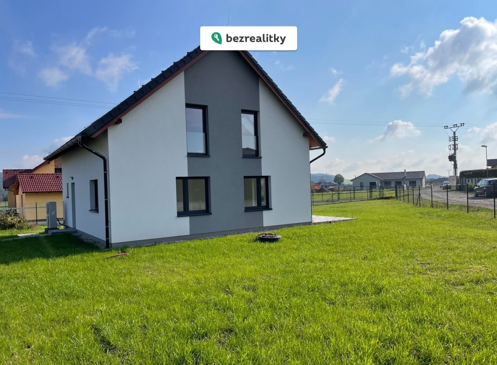 1763385733-crkjegqeyk-img-7930