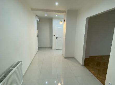 1763542986-nciahiwkew-img-8279 | Prodej bytu, 3+1, 82 m²