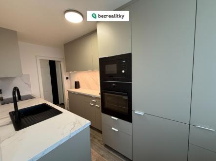 1763385906-nzjshkxngi-img-6932 | Prodej bytu, 3+1, 74 m²