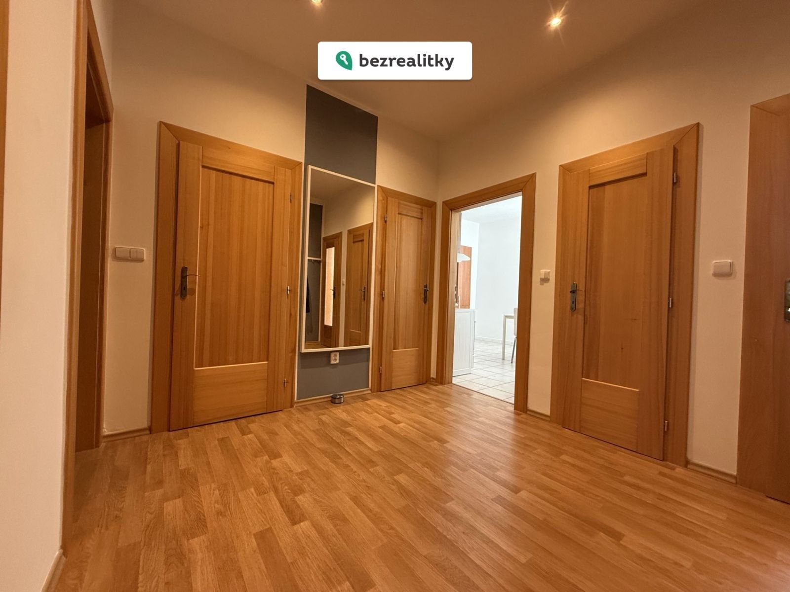 1763611538-caeloaneyy-img-7754