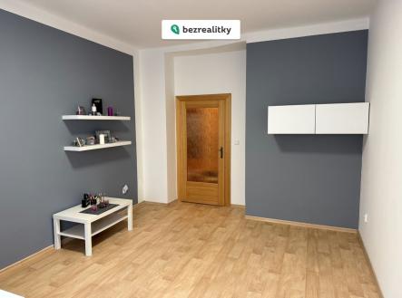 1763611543-pwjpcahhoa-img-8055 | Prodej bytu, 2+1, 69 m²