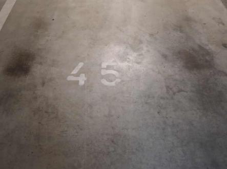 1763458048-grlgndcgre-parking-2 | Prodej - malý objekt/garáž