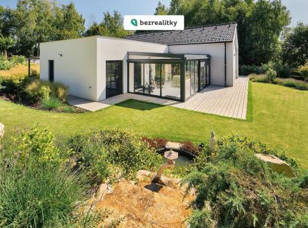 1763804557-ywctqzzcux-rd-stirin-03-m | Prodej - dům/vila, 145 m²