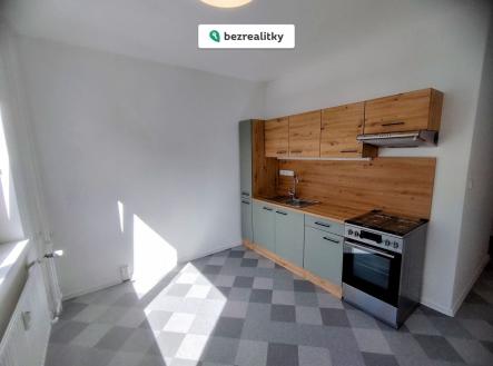 1763811545-muqbkomjty-img-20250912-130644-edit | Prodej bytu, 2+1, 60 m²