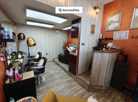 1764018716-lekiqxfrkb-whatsapp-image-2025-11-24-at-21-50-00 | Prodej - komerční objekt, jiný, 14 m²